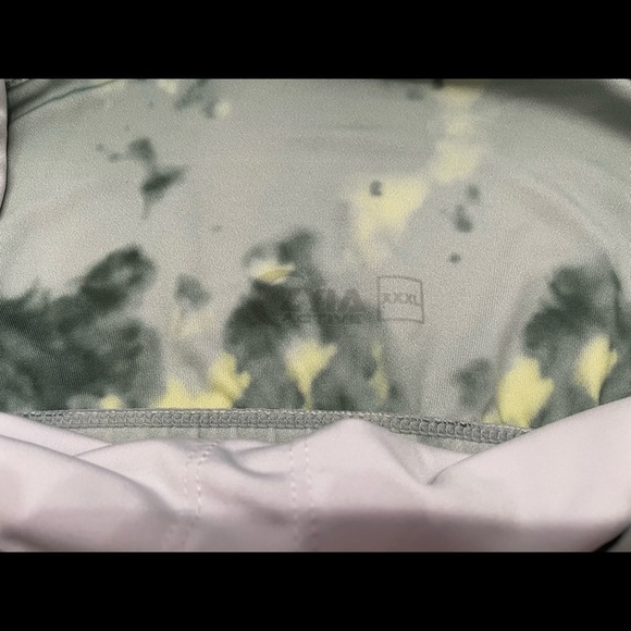 Zyia sports bra - Picture 2 of 4